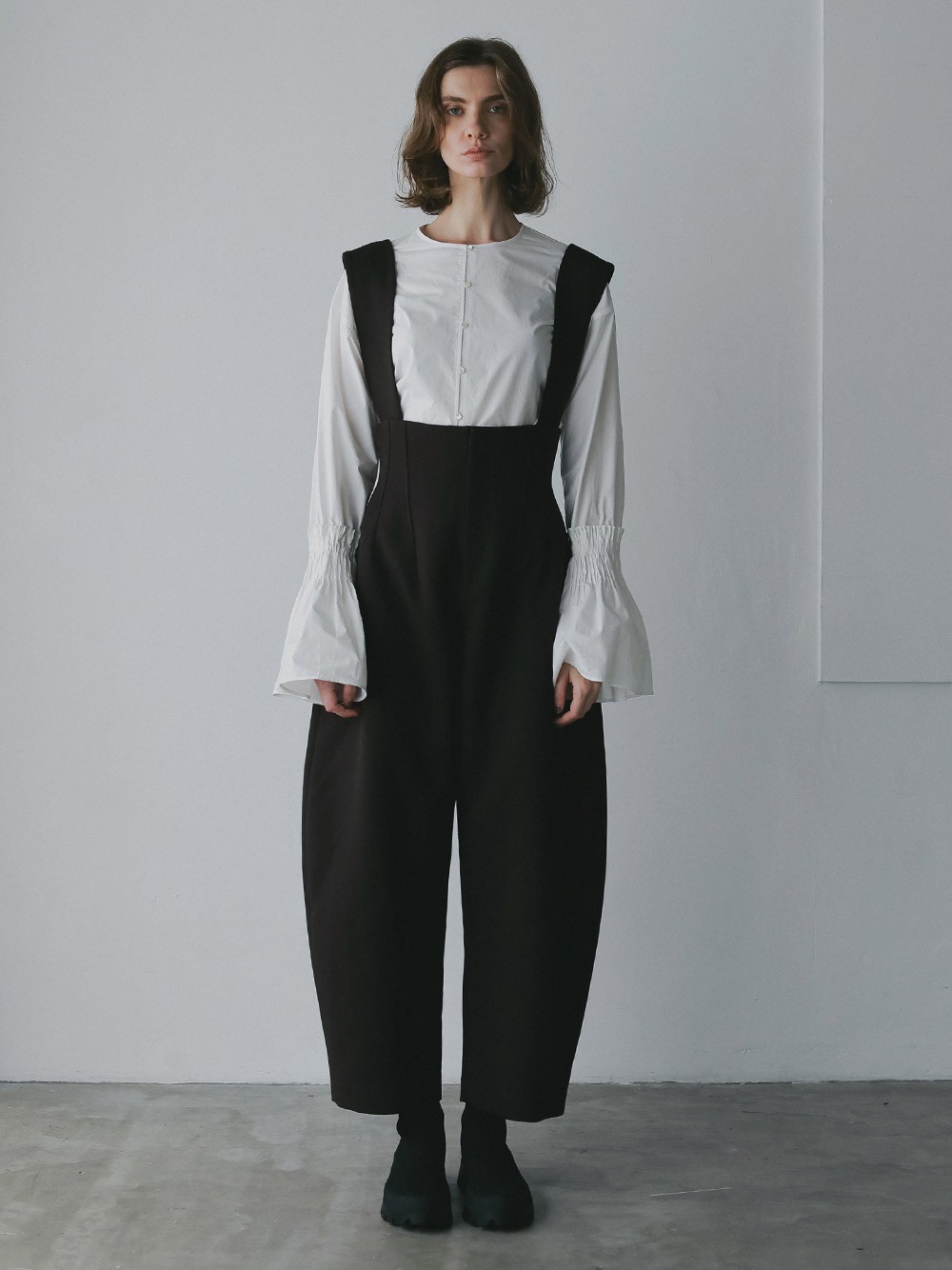 ハイウエストカーブパンツ