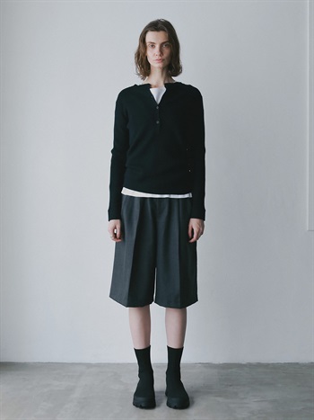ウールハーフパンツ