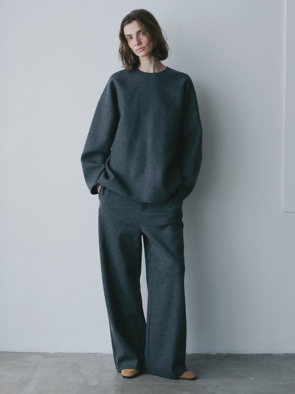 ウールジャージーワイドパンツ