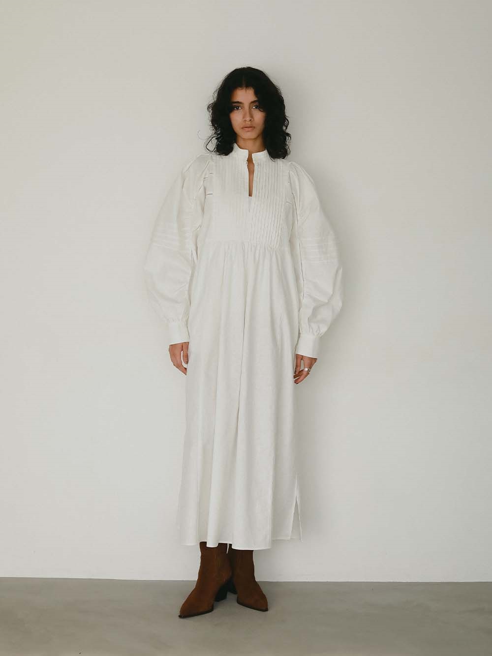 Li/Cピンタックドレス(02ホワイト-１)