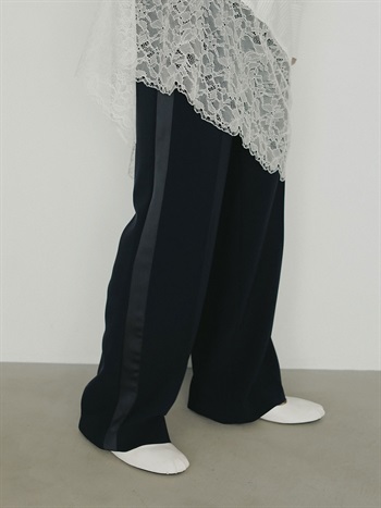 <1月下旬お届け>サイドラインパンツ [Preorder](70ネイビー-１)