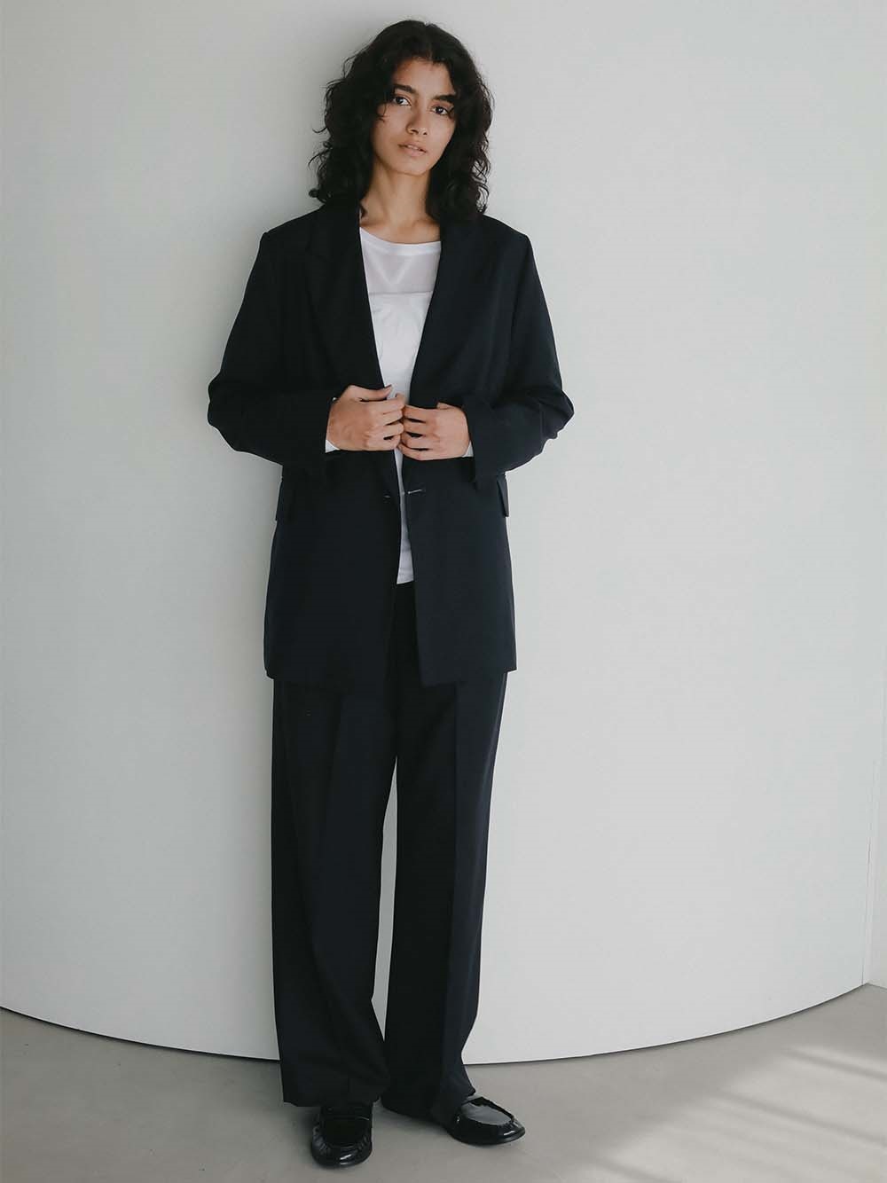 タックストレートパンツ(70ネイビー-１)