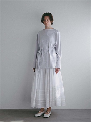 ＜3月26日（木）販売開始＞タックティアードスカート