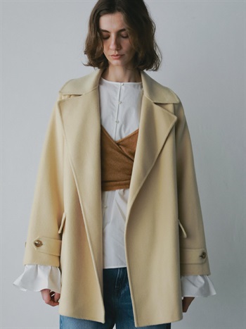 ＜YLEVE 別注カラー＞　BEAVER COAT(82ベージュ-１)